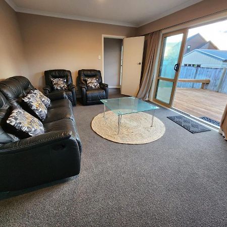 Endeavour Adventures Apartment Hamilton Bagian luar foto